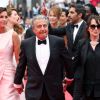 Isabelle De Araujo, Christian Clavier et Chantal Lauby - Montée des marches du film "Jimmy's Hall" lors du 67e Festival du film de Cannes le 22 mai 2014