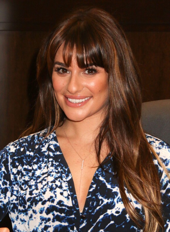 Lea Michele dédicace son livre "Brunette Ambition" au Grove à Los Angeles, le 22 mai 2014