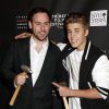 Justin Bieber et Scooter Braun à New York, le 27 avril 2012.