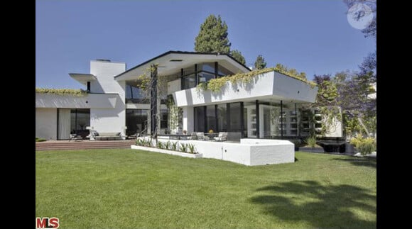 Ellen DeGeneres a vendu cette belle villa de Los Angeles pour 55 millions de dollars.