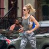 La jolie Candice Swanepoel reste active même lors de son jour off. Le top de 25 ans est allé faire du sport à New York le 9 juillet 2014