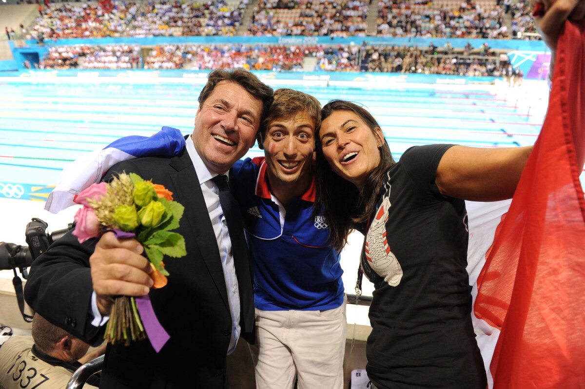 Photo William compagnon de Camille Muffat entouré de Christian Estrosi et Valérie Nicolas