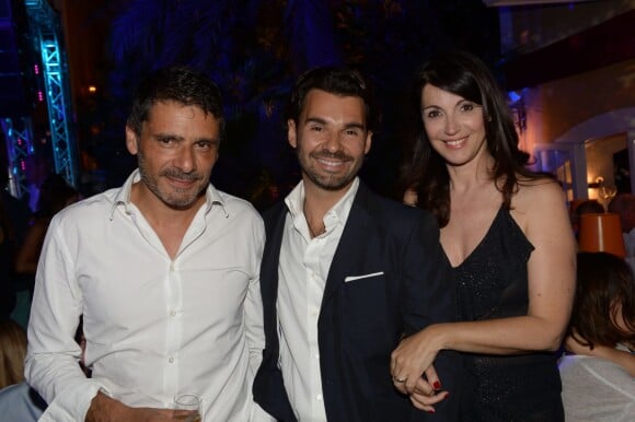 Pacal Elbé, Antoine Chevanne et Zabou Breitman le jeudi 17 juillet 2014, à la soirée annuelle du célèbre Byblos, à Saint-Tropez. 