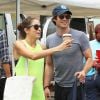 Ian Somerhalder et Nikki Reed font du shopping au marché de Studio city, à Los Angeles, le 20 juillet 2014.