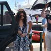Selena Gomez et sa BFF Cara Delevingne arrivent sur le yacht Ecstesea du milliardaire Alshair Fiyaz, à Saint-Tropez, le 21 juillet 2014.