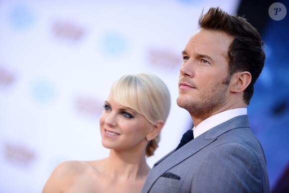 Chris Pratt et Anna Faris à la première mondiale du film Les Gardiens de la Galaxie au Dolby Theatre à Hollywood, Los Angeles, le 21 juillet 2014.