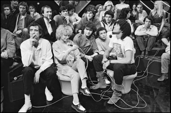 Hervé Cristiani avec France Gall, Daniel Balavoine et Yannick Noah en 1983 lors du tournage d'une émission.