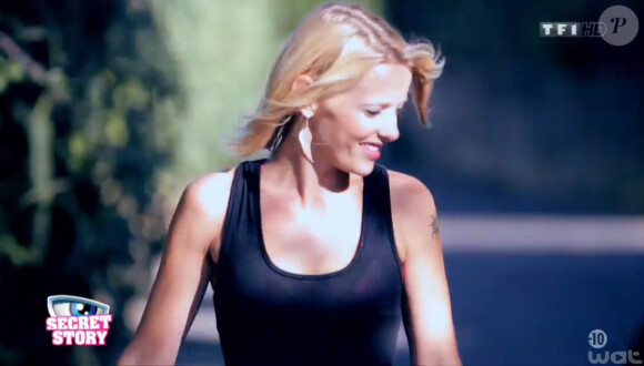 Joanna, candidate de Secret Story 8, dans son portrait (Secret Story 8, le vendredi 18 juillet 2014.)