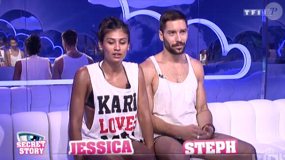 Steph et Jess démasqués dans la quotidienne de Secret Story 8, sur TF1, le mardi 29 juillet 2014
