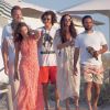 Orlando Bloom en vacances avec Erica Packer (robe blanche) à Formentera, le 30 juillet 2014.