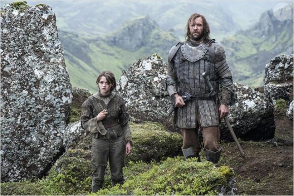 Maisie Williams et Rory McCann la saison 4 de "Game of Thrones", printemps 2014.