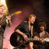 Exclusif - Le guitariste Brian Setzer (Stray Cats) et Yarol Poupaud - Johnny Hallyday en concert au Theatre de Paris pour son anniversaire - Jour 2 de la tournee "Born Rocker Tour". Le 15 juin 2013 15/06/2013 - Paris