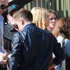 Exclusive - Brooklyn Beckham et Chloë Moretz arrivent au Shrine Auditorium à Los Angeles, où se déroule la cérémonie des Teen Choice Awards 2014. Le 10 août 2014.