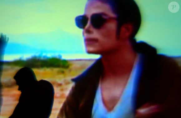 Cinq ans après sa mort brutale, Michael Jackson ressuscité dans le clip "A place with No Name", extrait de l'album posthume "Xscape", dévoilé le 14 août 2014.