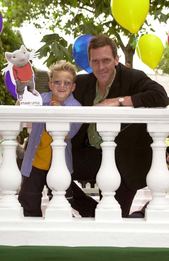 Jonathan Lipnicki et Hugh Laurie le 17 juillet 2000. Il a alors 9 ans et demi.