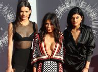 Kim Kardashian très décolletée, Kendall et Kylie Jenner : Trio sexy aux MTV VMA