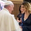 Violetta - Rencontre avec le pape François au Vatican, le 1er septembre 2014, en marge d'un match pour la paix à Rome. 