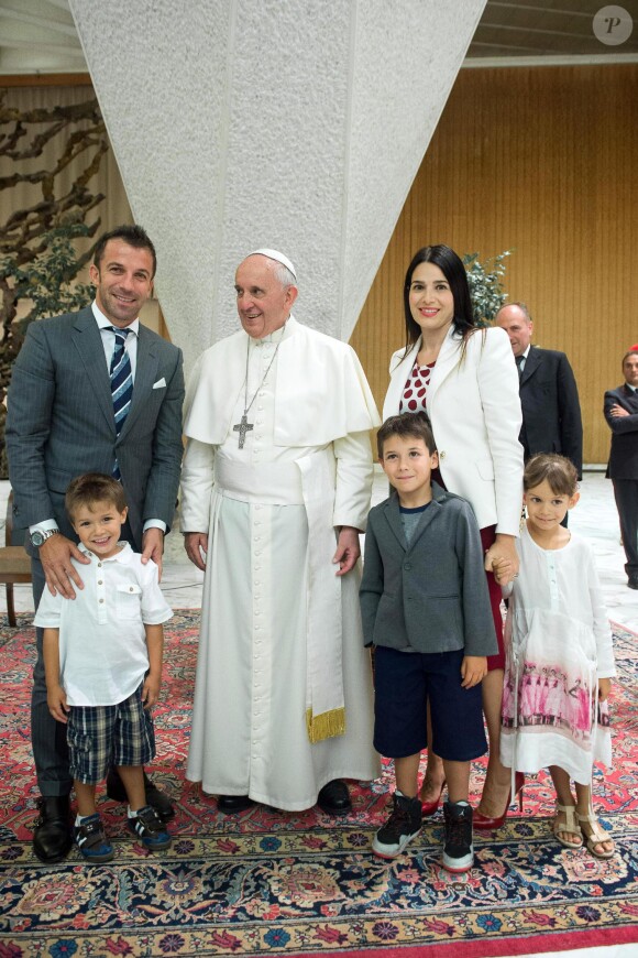 Alessandro Del Piero et sa famille - Rencontre avec le pape François au Vatican, le 1er septembre 2014, en marge d'un match pour la paix à Rome. 