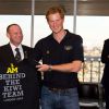 Le prince Harry rencontre les capitaines des équipes internationales qui participeront aux Invictus Games et rend visite à l'équipe de Nouvelle-Zélande à la Maison de la Nouvelle-Zélande, à Londres, le 8 septembre 2014.