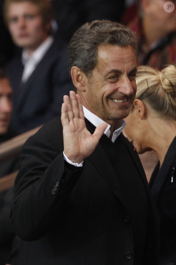 Nicolas Sarkozy - People assistent au match de football entre le PSG et Saint-Etienne au parc des Princes à Paris le 31 aout 2014. 