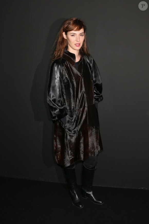 Louise Bourgoin au défilé de la collection Natalia pour Etam à la Bourse du Commerce à Paris, le 25 février 2014. 