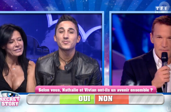 Vivian et Nathalie font face au sondage du public. Dans l'hebdo de Secret Story 8, le vendredi 12 septembre 2014.