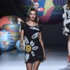 Alessadra Ambrosio défile pour Desigual lors de la Fashion Week de Madrid. Le 11 septembre 2014.