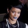 Rihanna ose la coupe mulet pour une allure grunge