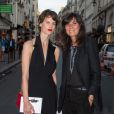  Saskia de Brauw et Emmanuelle Alt lors de la Vogue Fashion Night Out 2014 &agrave; Paris, le 16 septembre 2014. 