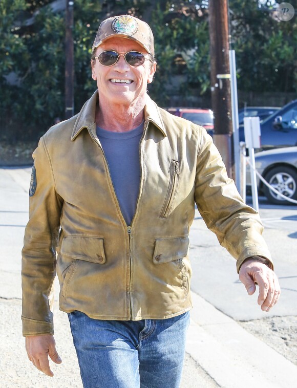 Arnold Schwarzenegger à Brentwood, Los Angeles, le 5 janvier 2014.
