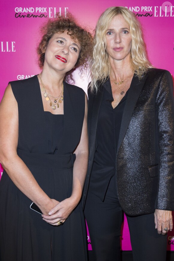 Valérie Toranian (Directrice de la rédaction de "Elle") et Sandrine Kiberlain - Soirée du "Grand Prix Elle Cinéma 2014" à Paris le 18 septembre 2014.