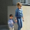 Jennifer Lopez et son fils Max à New York, le 18 septembre 2014.