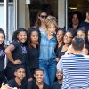 Jennifer Lopez dans le quartier du Bronx à New York, a visité une piscine ainsi que son ancienne maison, le 18 septembre 2014