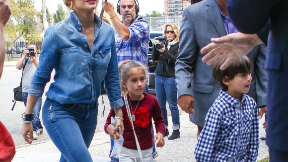 Jennifer Lopez : Émue avec ses adorables jumeaux, elle retourne dans le Bronx