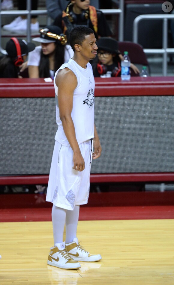 Nick Cannon participe au match de basket-ball caritatif Power 106 All-Star à l'USC Galen Center. Los Angeles, le 21 septembre 2014.