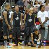 Jason Derulo, Chris Brown, Tyga, Trey Songz, Nick Young et The Game lors du match de basket-ball caritatif Power 106 All-Star à l'USC Galen Center. Los Angeles, le 21 septembre 2014.