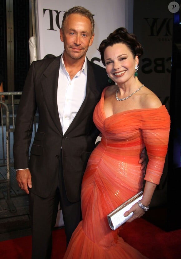 Fran Drescher et son ancien compagnon Peter Marc Jacobson lors de la 68e cérémonie des "Tony Awards" à New York, le 8 juin 2014.