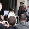 Kim Kardashian et Kanye West quittent le 64, rue Pierre Charron à Paris. Le 24 septembre 2014.