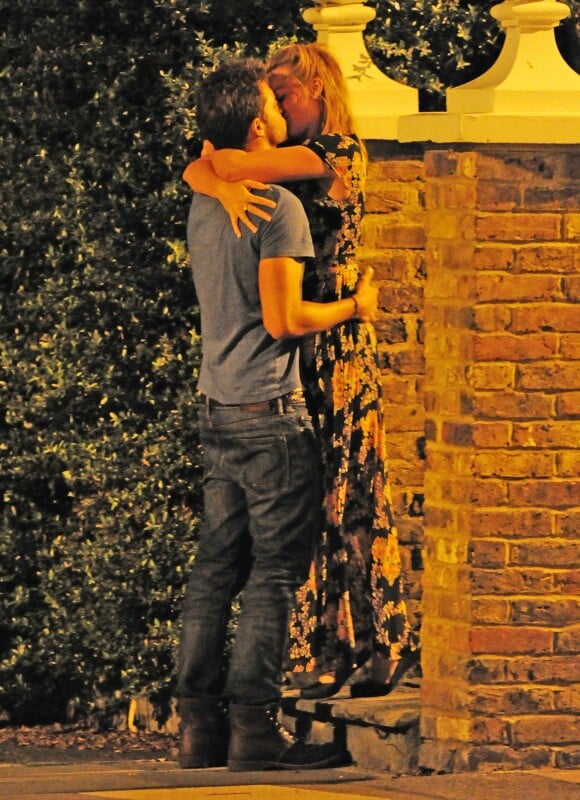 Margot Robbie avec son nouveau boyfriend Tom à Londres le 24 août 2014.
