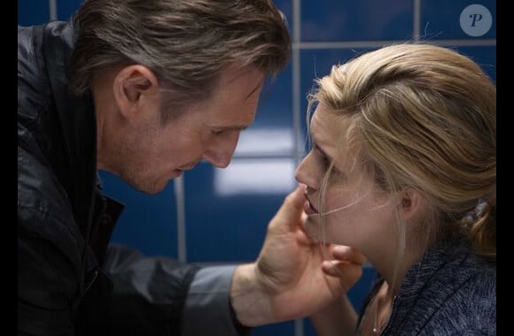 Liam Neeson et Maggie Grace dans Taken 3.