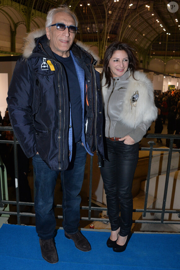 Gérard Darmon et Sarah Guetta au Grand Palais à Paris le 26 mars 2014.