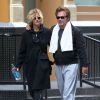 Meg Ryan et son compagnon John Mellencamp se promenent à New York le 14 octobre 2013