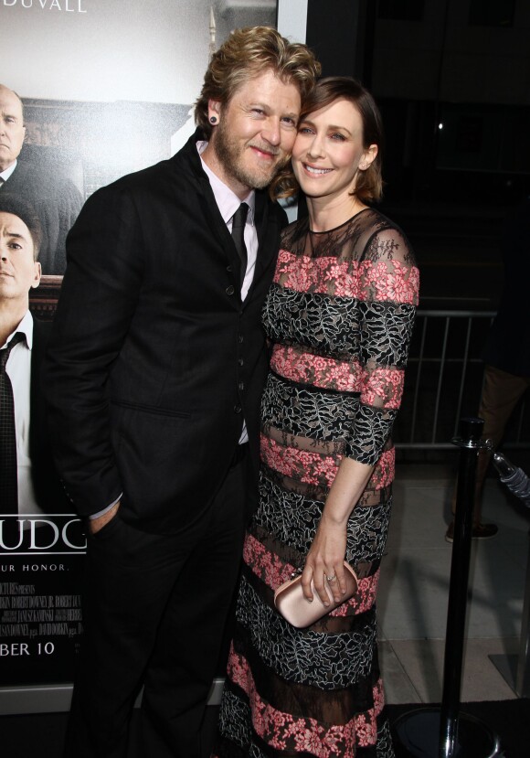Vera Farmiga et son mari Ren Hawkey à la première de "The Judge" à Beverly Hills, le 1er octobre 2014.