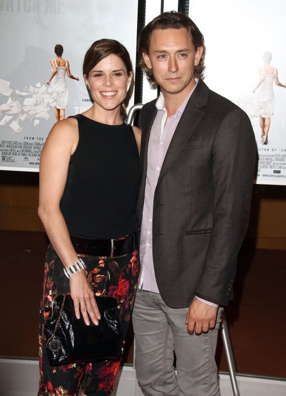 Neve Campbell et son compagnon JJ Feild lors de l'avant-première du film "The Third Person" à Hollywood, le 9 juin 2014.