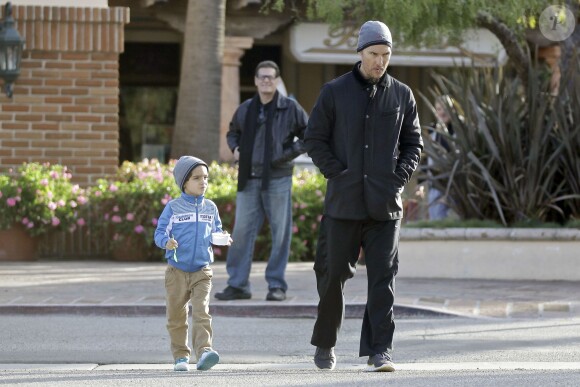 Matthew McConaughey avec Levi à Malibu, Los Angeles, le 7 février 2014.
