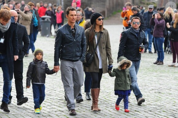 Matthew McConaughey, sa femme Camila Alves et leurs enfants Levi et Vida à Rome, le 26 janvier 2014.