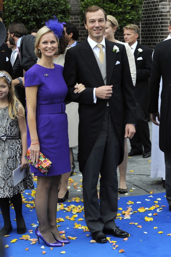 La princesse Carolina de Bourbon-Parme avec son mari Albert Brenninkmeijer au mariage de son frère le prince Jaime et de Viktoria Cservenyak le 5 octobre 2013 à Appeldorn.