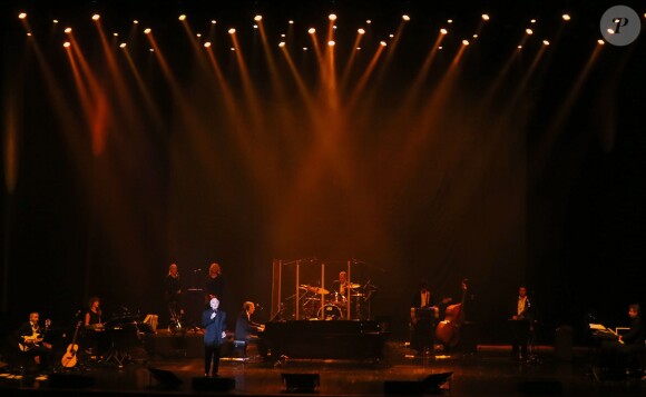 Charles Aznavour lors de son concert au parc des expositions Crocus à Moscou, le 3 octobre 2014.