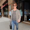 Brad Pitt quitte son hôtel à New York le 15 octobre 2014