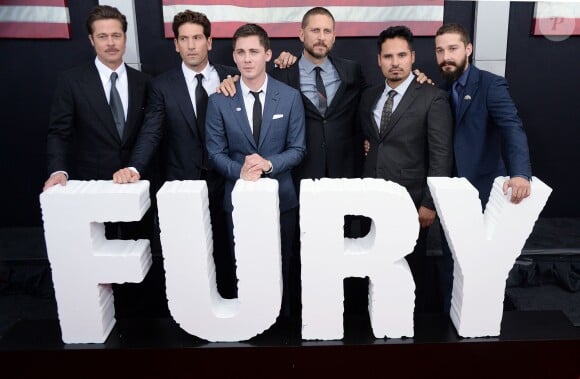Brad Pitt, Jon Bernthal, Logan Lerman, Director David Ayer, Michael Pena, Shia LaBeouf, à l'avant-première de "Fury" au Newseum à Washington, le 15 octobre 2014